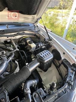 نيسان نافارا